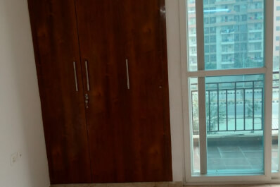 Property Image of 2 BHK Semi-Furnished Flat for Rent in Panchsheel Greens 2 at Greater Noida