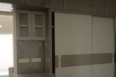 Property Image of 2 BHK Semi-Furnished Flat for Rent in Panchsheel Greens 2 at Greater Noida