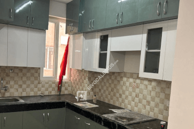 Property Image of 3 BHK Semi-Furnished Flat for Rent in Trident Embassy at Noida Extension