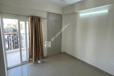 Property Image of 3 BHK Semi-Furnished Flat for Rent in 14th Avenue at Noida Extension